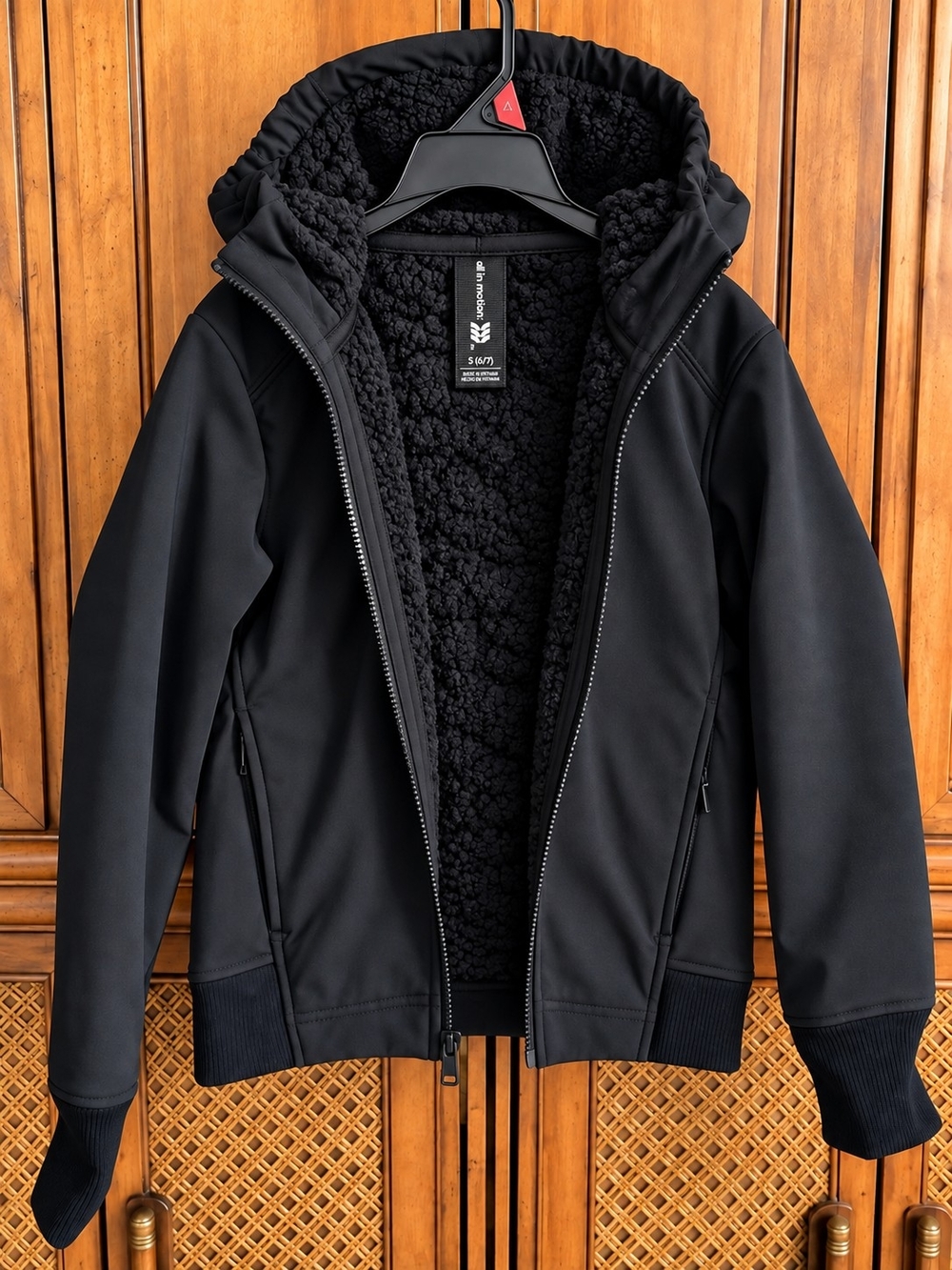 All In Motion Black Kids Hooded, Fleece Lined Softshell Jacket, Boys Sz 6/7